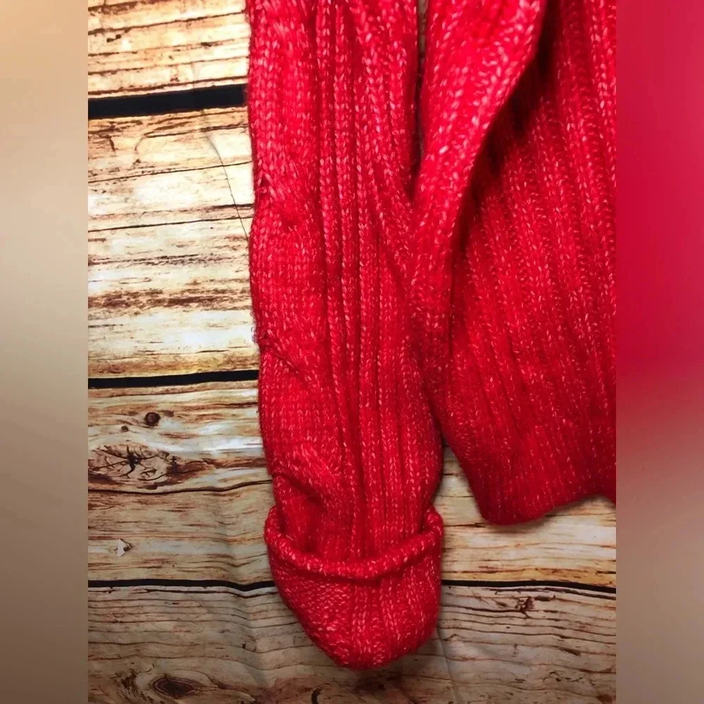 Red Venus Sweater